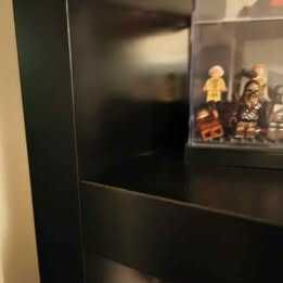 Estante IKEA cor wengue, modelo descontinuado