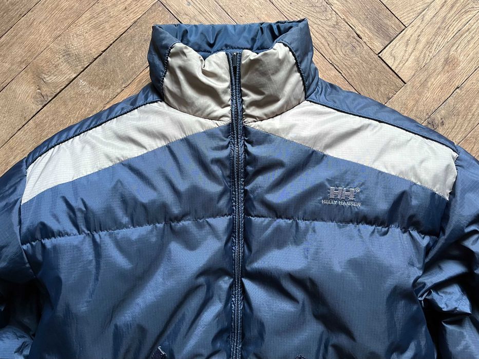 Пуховик Helly Hansen