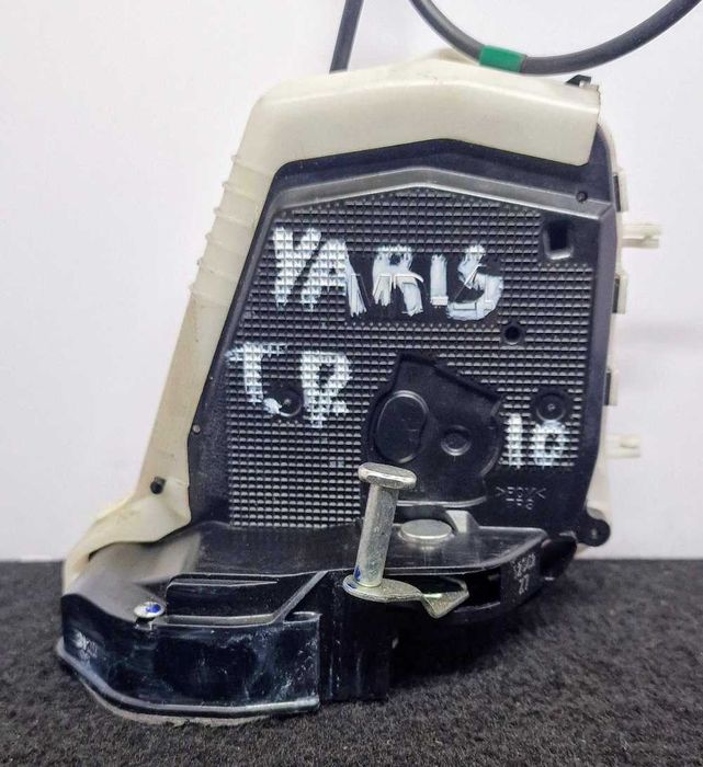 Fechadura / Fecho Porta Trás Direito - TOYOTA YARIS