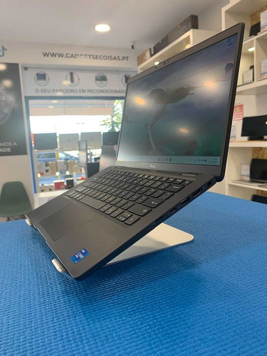Dell Latitude 7320 | i7-1185G7 | 16GB RAM | 256GB NVMe | Ecrã Tátil | W11 Pro | Loja Física e Web Site