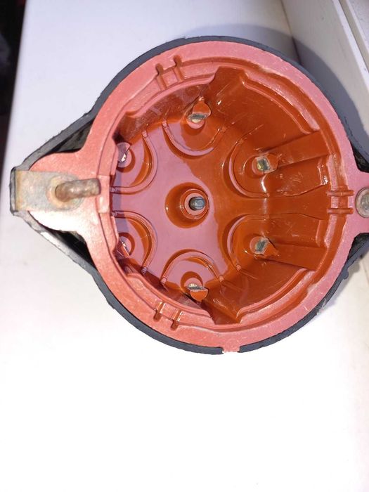 Б/У BOSCH 0 290 004 501 Крышка трамблера Mercedes ОМ 110 2.8l