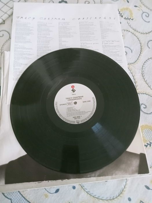 LP, Tracy Chapman