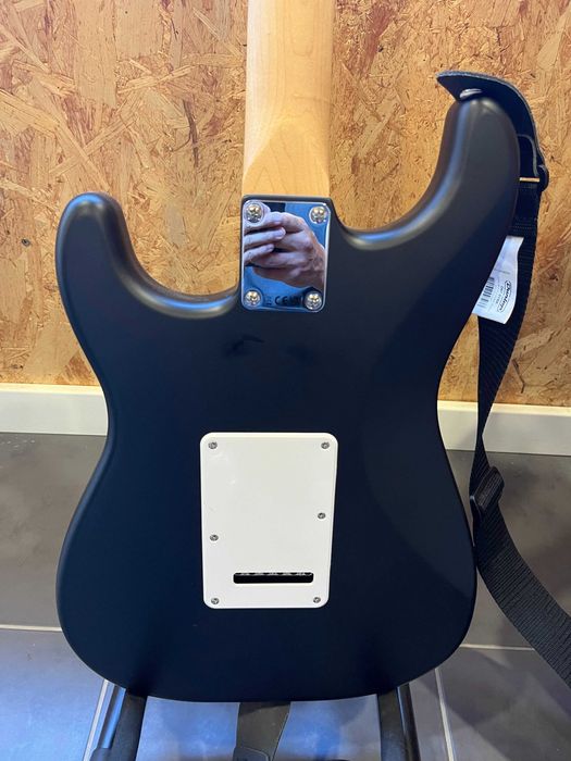 Guitarra Fender Squier Stratocaster c/ garantia