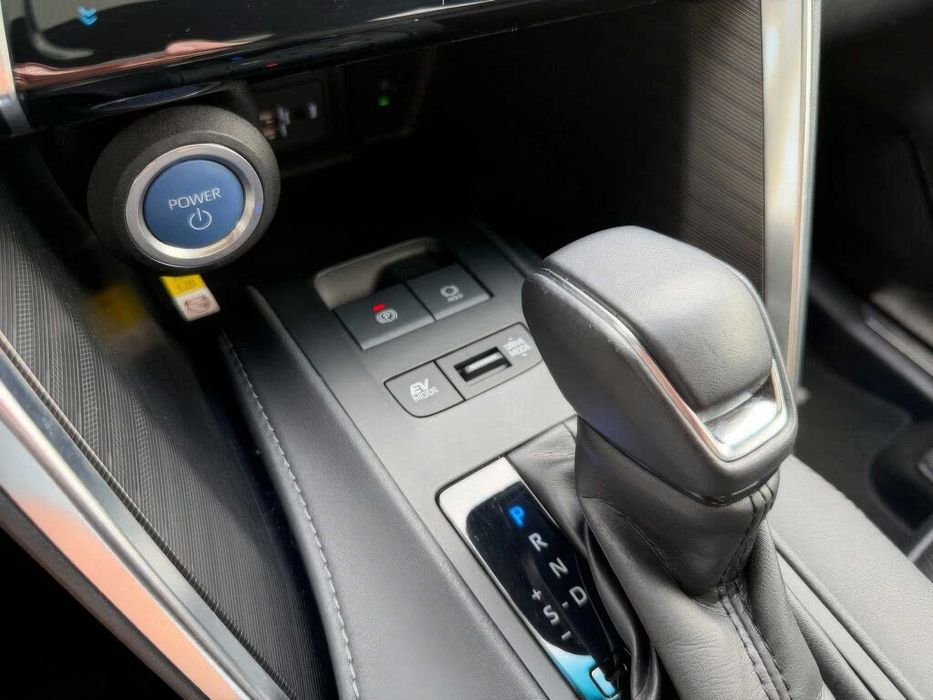 Toyota Venza      2022