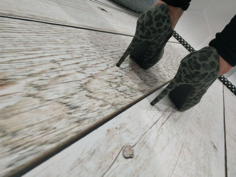 Botki DAMSKIe buty na platformie rozmiar 38 na szpilce w panterkę sexy