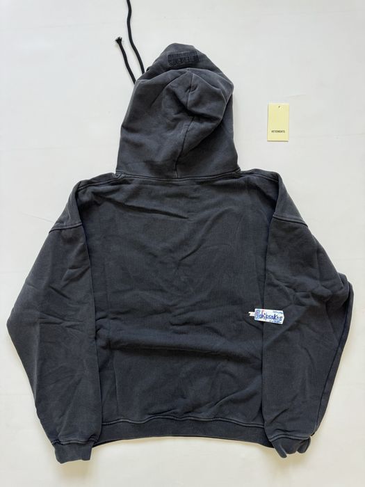 Худи Vetements gothic dead logo M L 2024: 2 100 грн. - Худи Львов