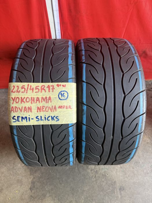 Pneus 225/45/17 Yokohama Semi Slicks