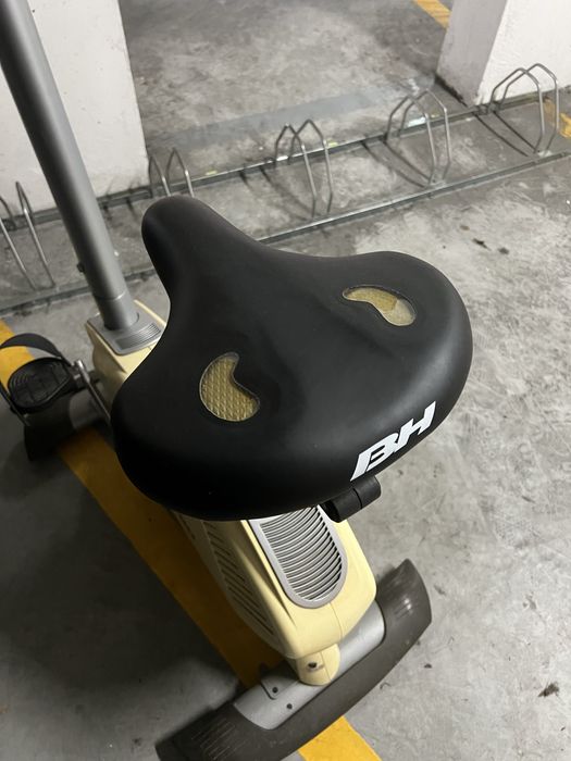 Bicicleta estática BH Nexor Dual