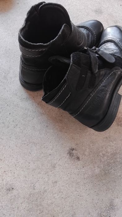 Botas de couro nr 41