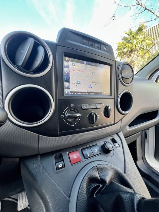 Peugeot Partner 1.6 HDI 100cv GPS/AC/3lugs.