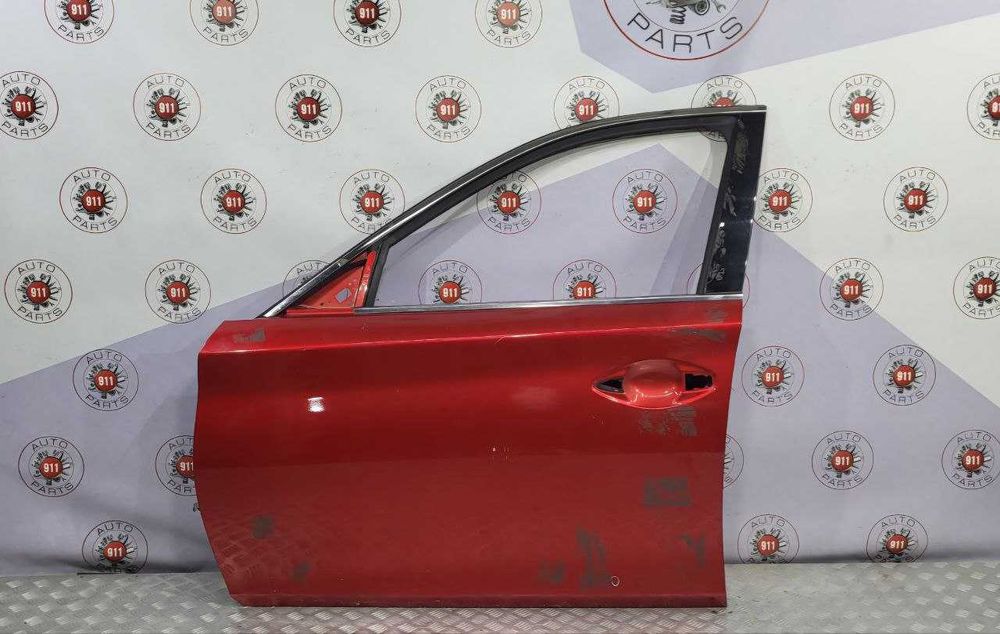 Двері передні ліві на Infiniti Q50