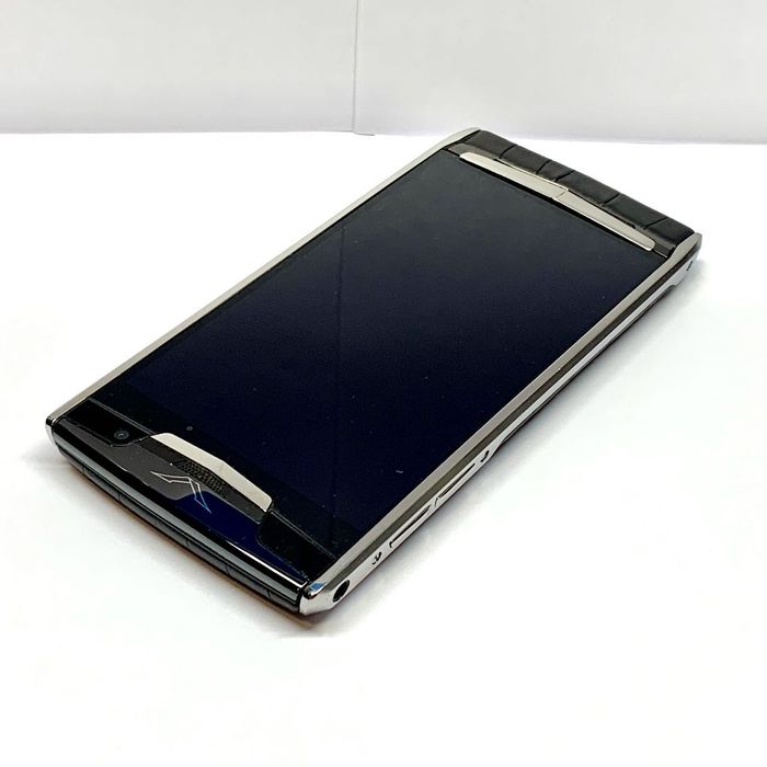 VERTU Signature Touch – luksusowy smartfon dla konesera! Android 6.1