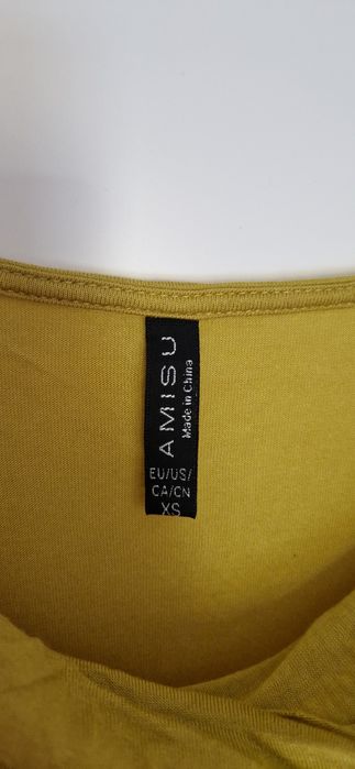 Tshirt/túnica amarela