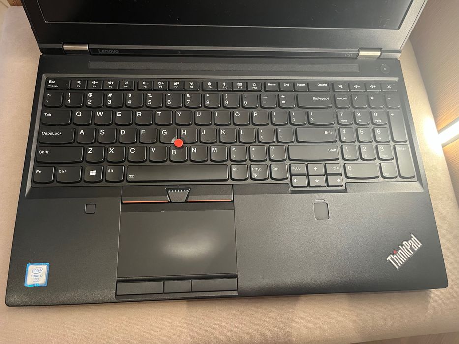 Dwa Thinkpady T470s i P51