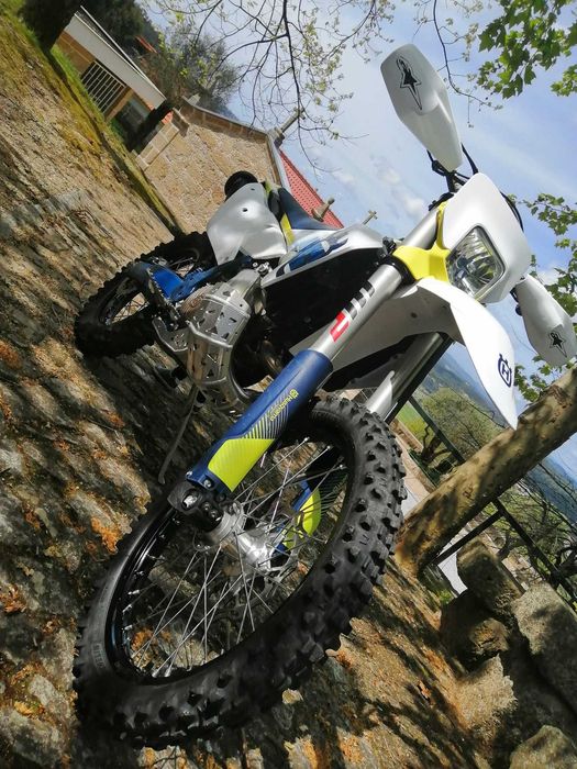 Husqvarna 250 te tbi