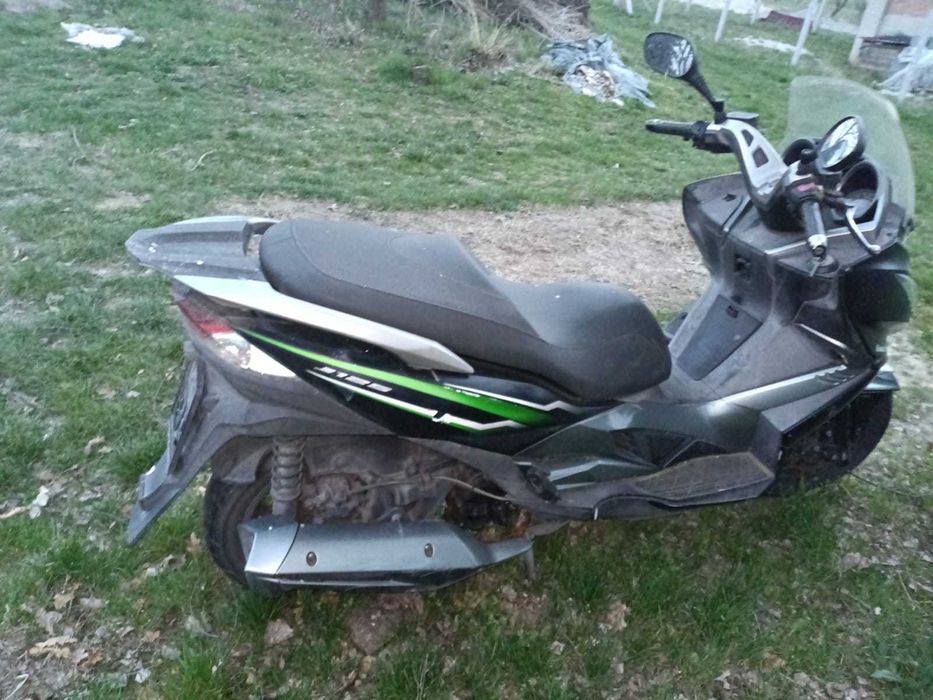 Kawasaki J 300/125 części.