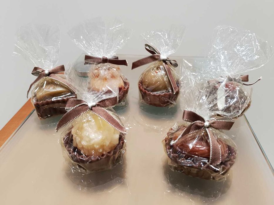 Coleção de 6 Velinhas Bombom com Aroma de Chocolate