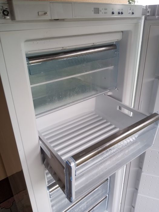 Bocsh морозильна камера No Frost 70 см ширини б.у