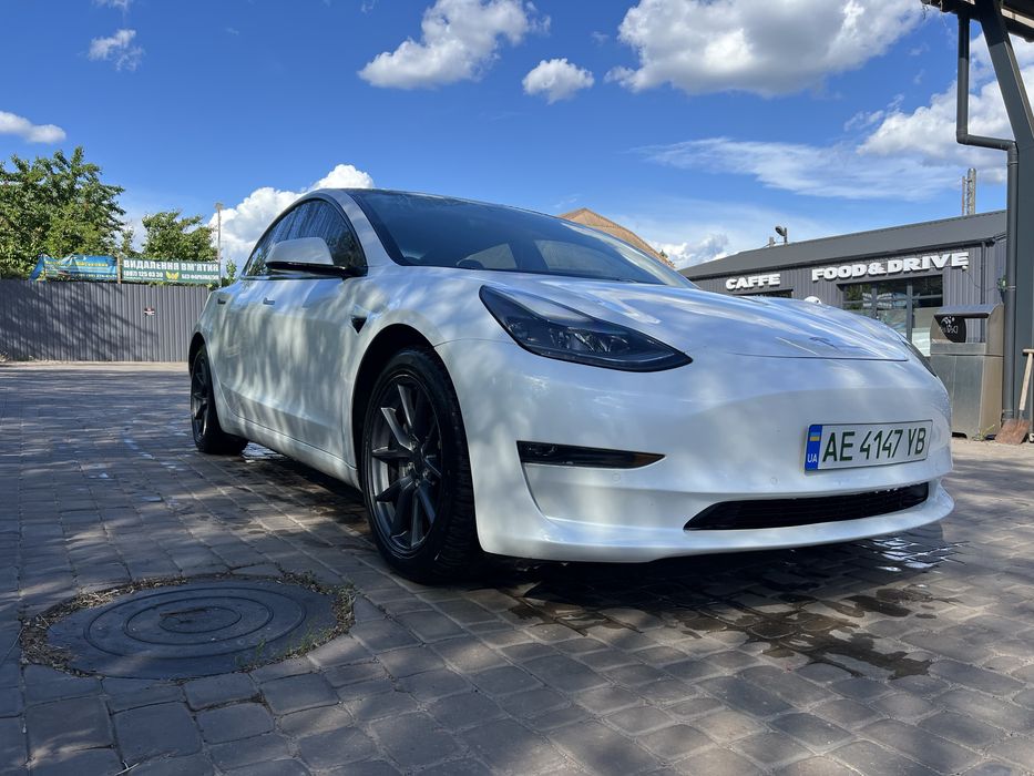 Tesla Model 3 2021 Long Range 82kW