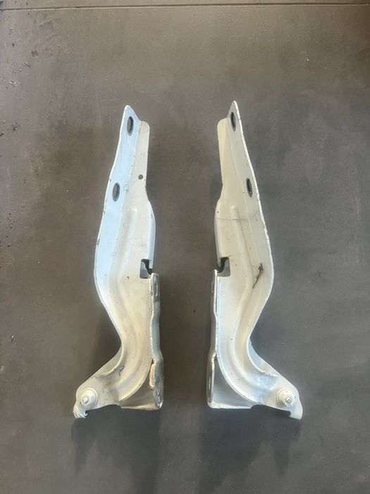 Петли капота кронштейн крыла жилезный Джип Компас Jeep compass 17-25г