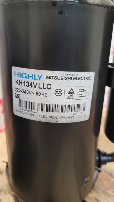 Компрессори для для дев'ятого кондиционера.