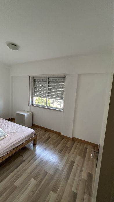 Quarto individual 450 (despesas inclusas, entrada Imediata)