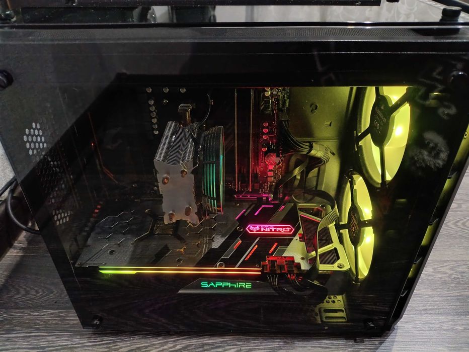 Ігровий пк corsair 280 rgb ryzen 5 rx5700xt ssd 1tb