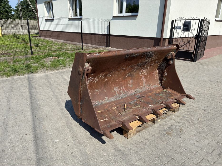 Łyżka dzielona krokodyl Cat Volvo Jcb