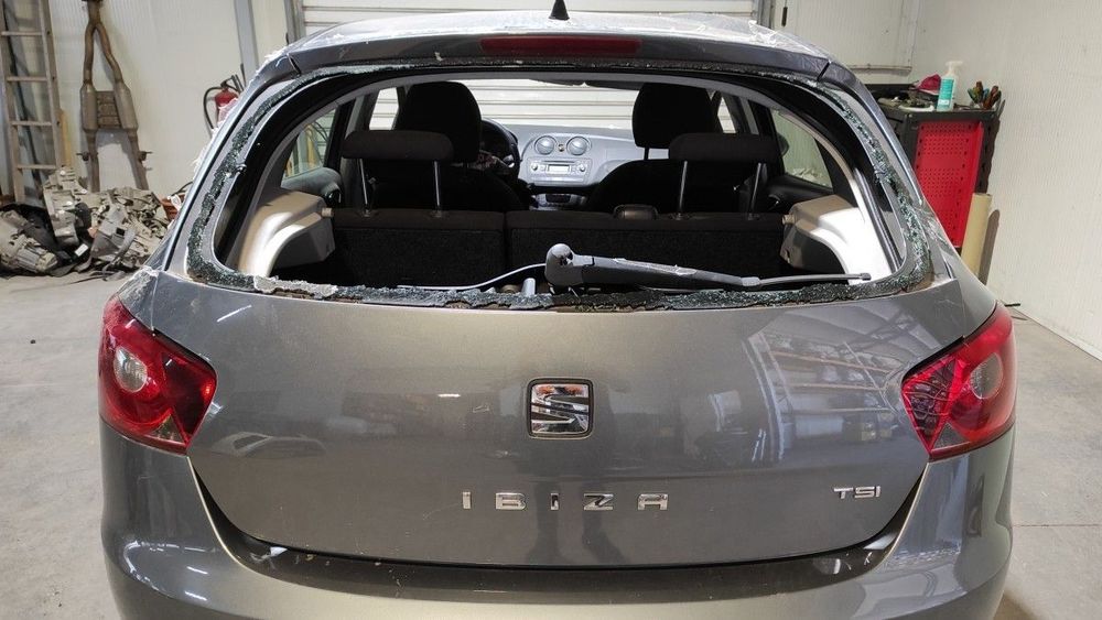 MALA TRASEIRA SEAT IBIZA (6J5) REFERENCE