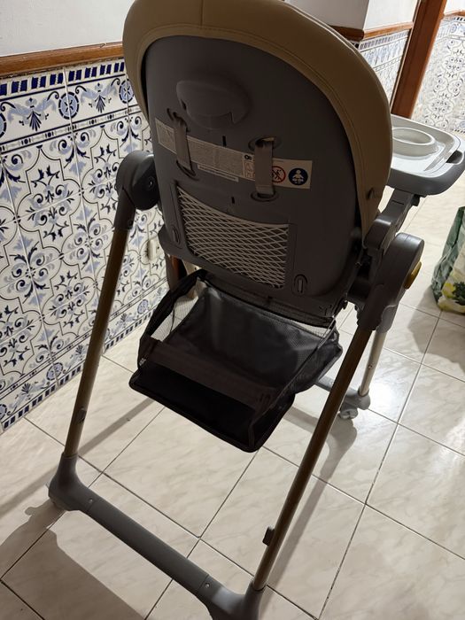 Cadeira alimentação