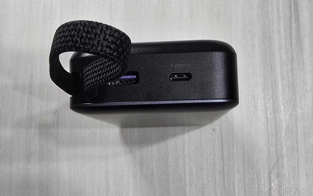 Power Bank Ugreen Nexode 20.000mAh 45W c/ Cabo Integrado (Nova)