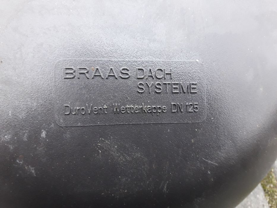Sprzedam kominki wentylacyjne Braas dach system