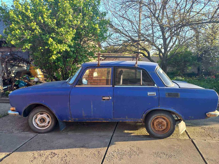 Продам москвіча АЗЛК 2140