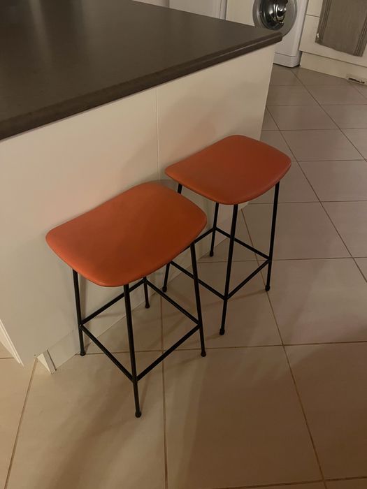 4 Bancos altos usados