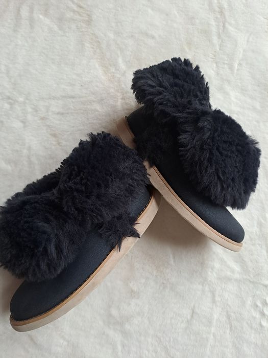 Błyszczące botki kozaki zara 31