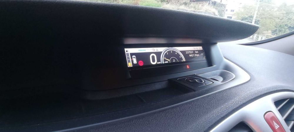 Renault Scénic Luxe 7 lugares