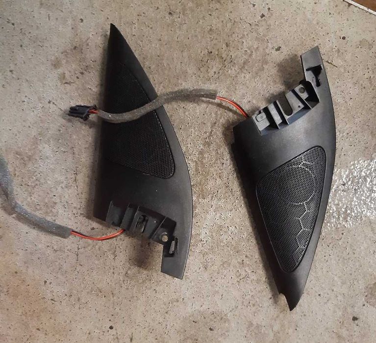 Głośnik wysokotonowy z drzwi trójkąt Vw Golf mk4 iv IV Passat B5 FL