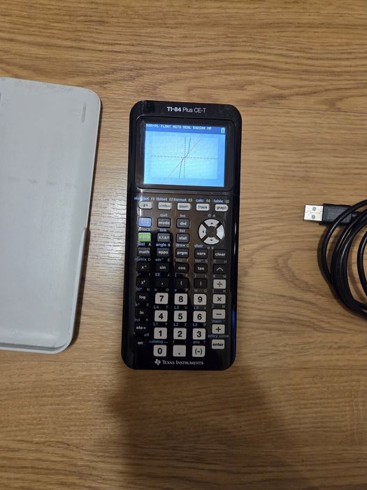 Calculadora gráfica Texas TI84 Plus CE-T - 100% funcional