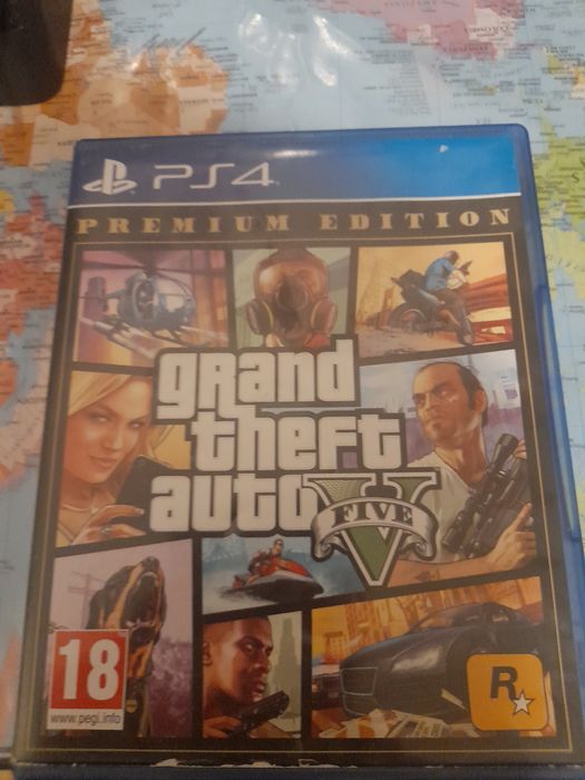 GTA 5 e Pes 2015 ps4 - preços na descrição