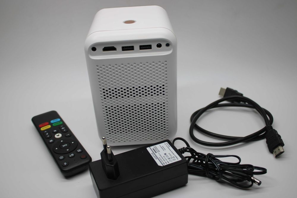 Projektor LCD HPXpro x10 mini biały 1080p 4K 350ANSI przenośny SmartTV