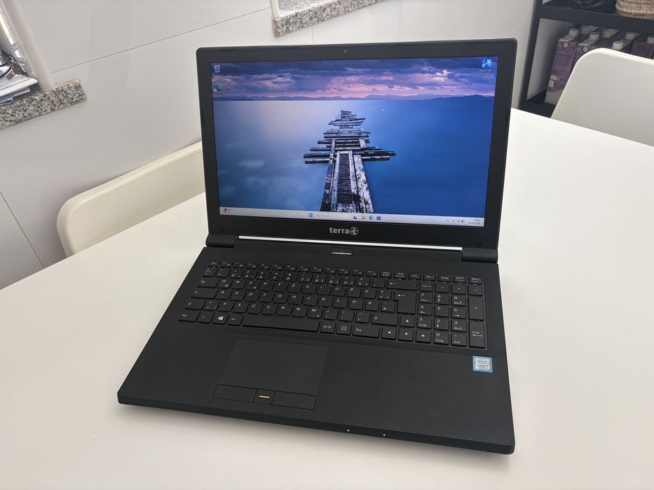 Portatil Terra i7 7gen 16gb 500ssd Win11 FHD