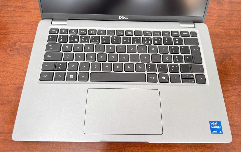 Dell Latitude 5450|14"FHD|Ultra 5-135u|16G Ram DDR5|Ssd 512G|Garantia|