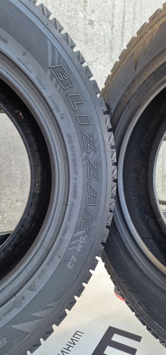 Зима 225/70/R17  2шт 8.9 мм Bridgestone Blizzak Колеса Шини Резина Склад