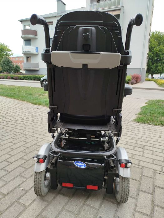 Wozek Bora invacare