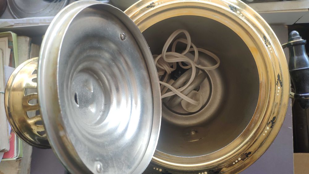 Електро самовар в отличном состоянии