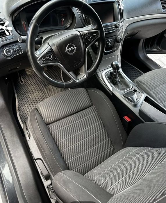 Opel insignia 2014.