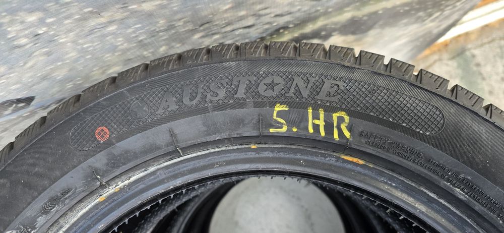 E22 4 x 205/55r16 Austone Skadi SP-901 91H opony zimowe demo