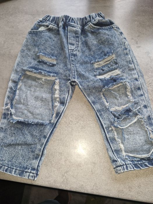 Spodnie rozmiar 104/110