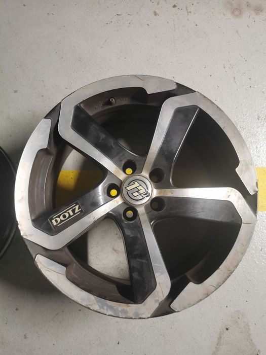 Dotz Hanzo 17` 5x100 golf, seat, audi