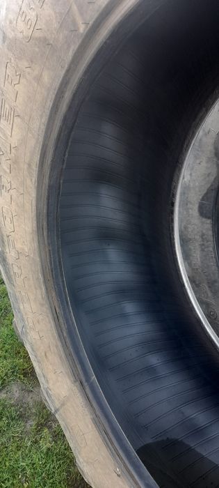 Opona 520/85 r42   20.8r42 para